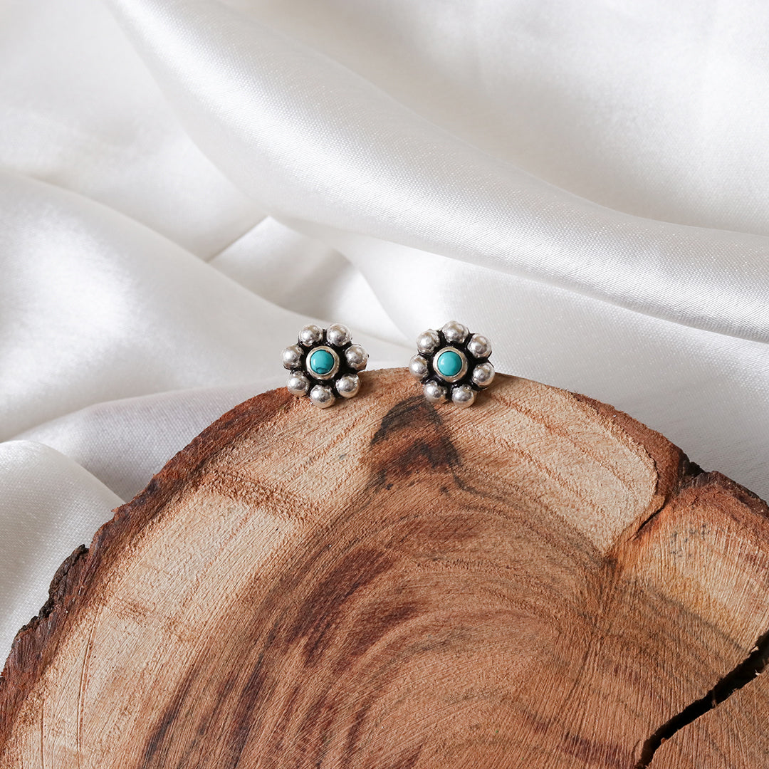 Pheroza Kudi Earrings - Earrings at Dealshubindia