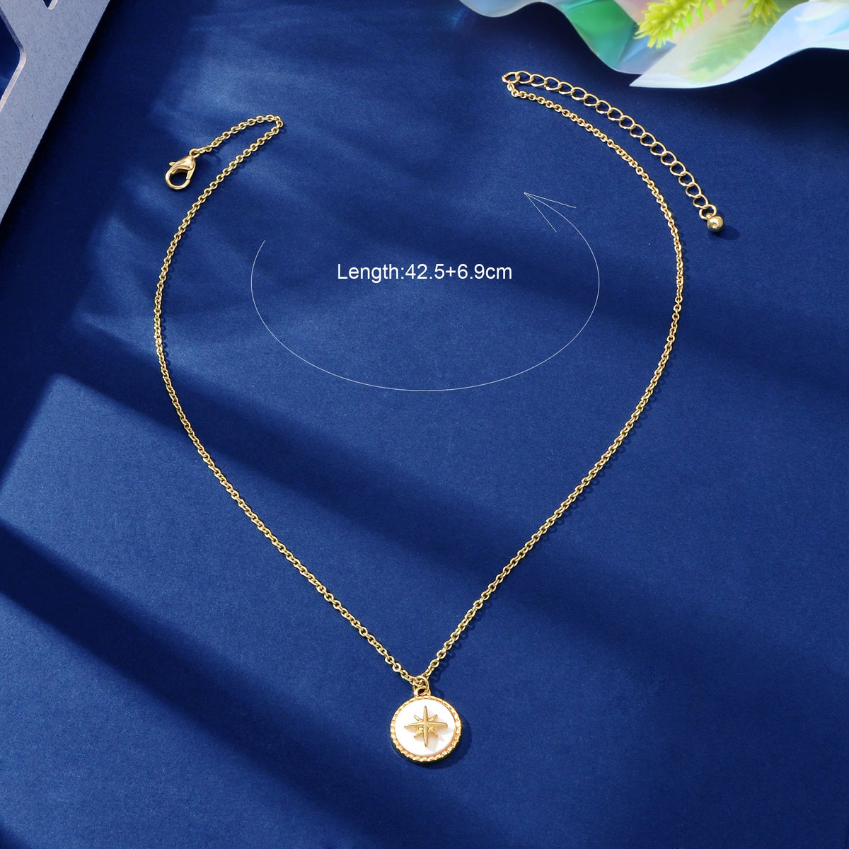 Gold Star White Round Charm Necklace Girl's Party Gift Starlights Disc Jewellery