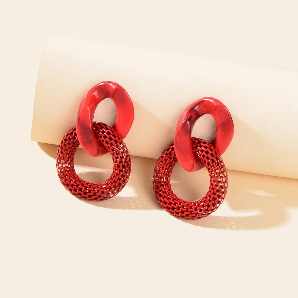 Red resin hoop and textured chain-link drop earrings, pair of oval rings