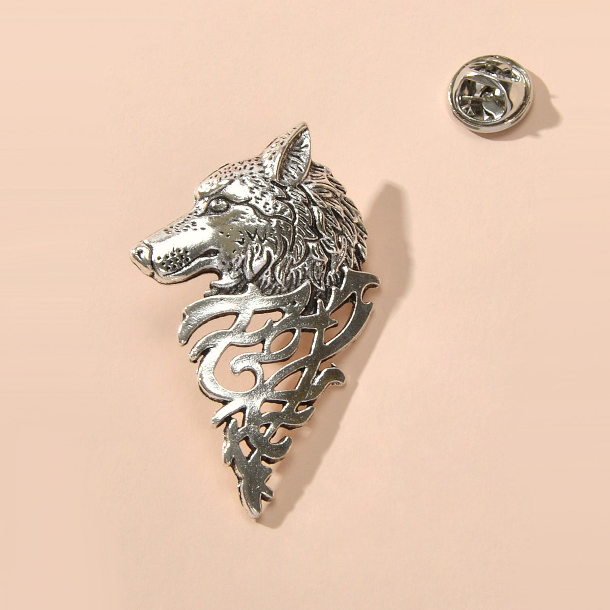 Vintage Punk Antique Silver Carved Wolf Head Pin Lapel Brooch Badge Accessories
