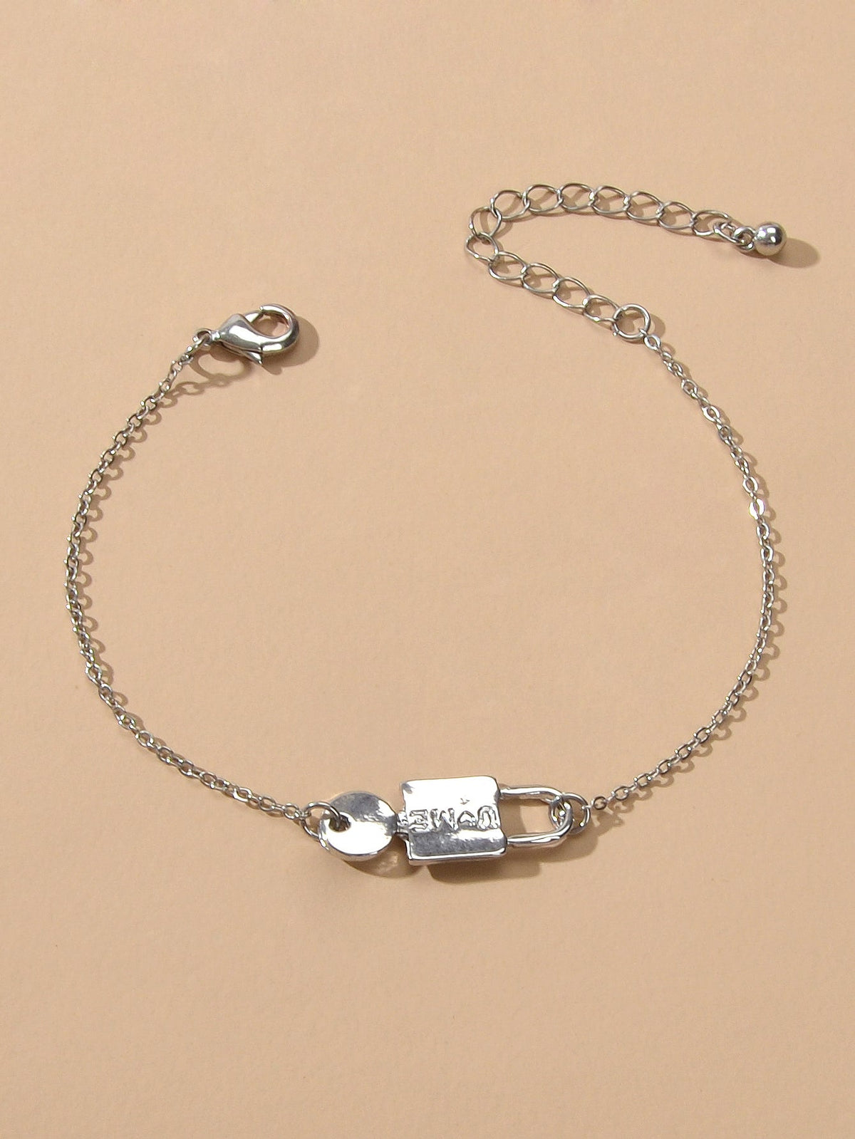 Elegant Women Accessories Minimalist Silver Chain Key Lock Charm Women Bracelet
