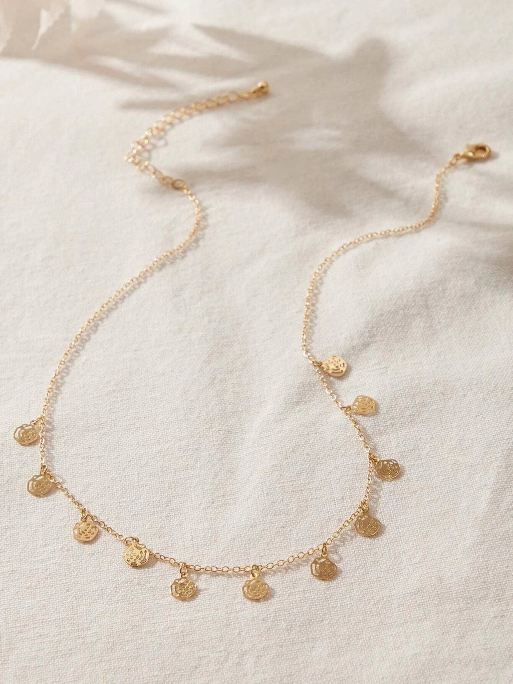 Minimalist Gold Silver Rose Flower Charm Necklace Disc Pendant Jewellery Collar