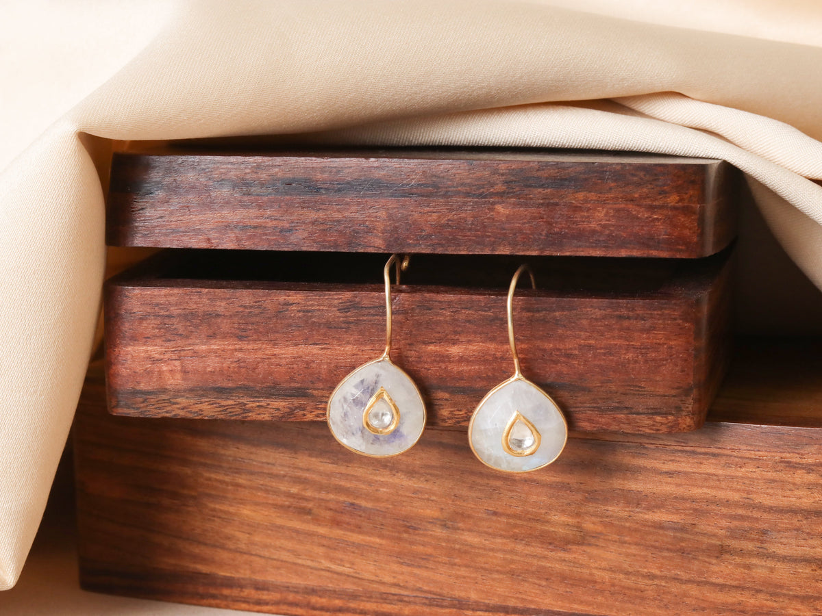 Pearl Jadai Hook Earrings-1