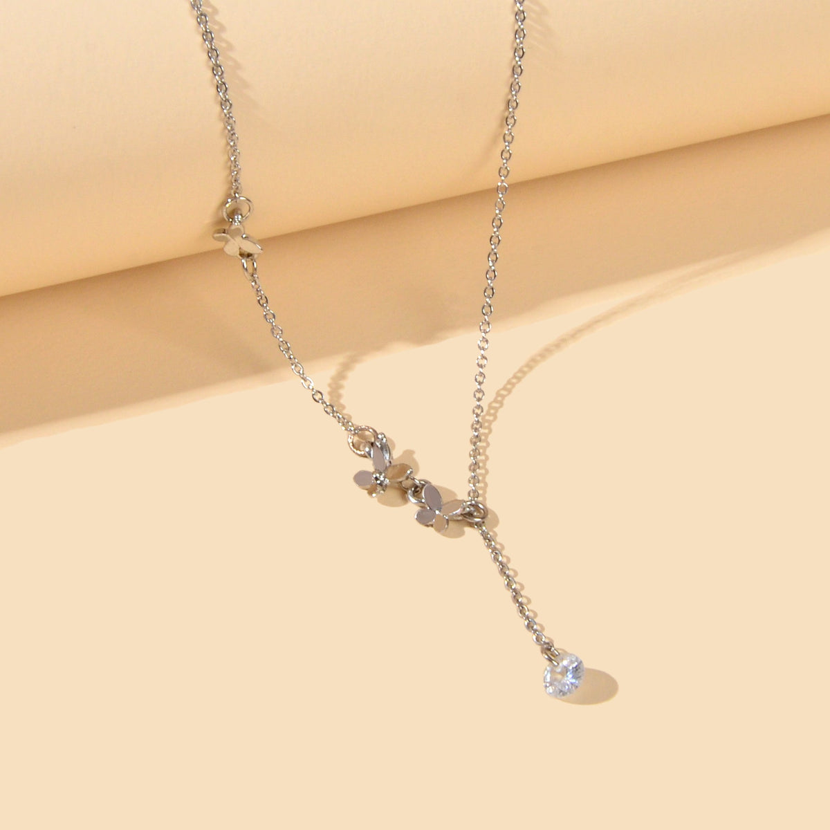 Charming Silver Chain Butterfly Rhinestone Charm Necklace Trendy Ladies Jewelry