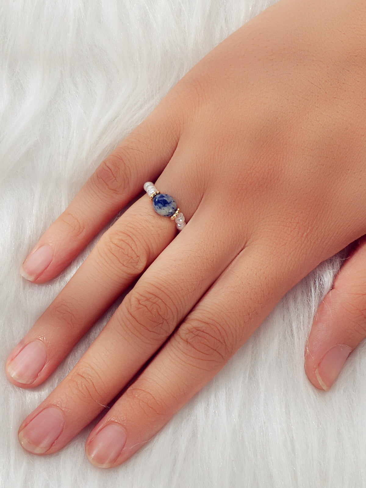 Retro Textured Jewellery Elastic Pearl Natural Stone Finger Ring Band for Women