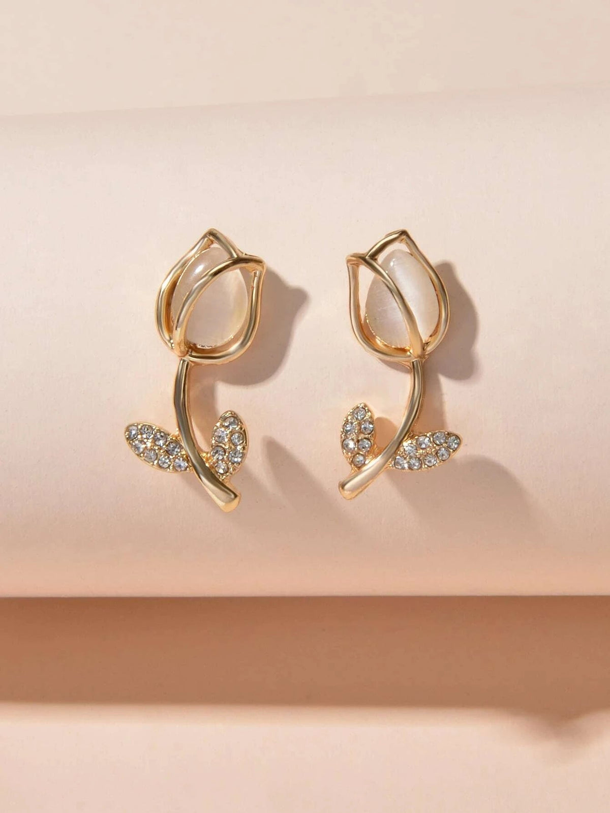 Gold Tone Fancy Gorgeous Crystal Stud Lovely Floral Earrings Party Gift Jewelry