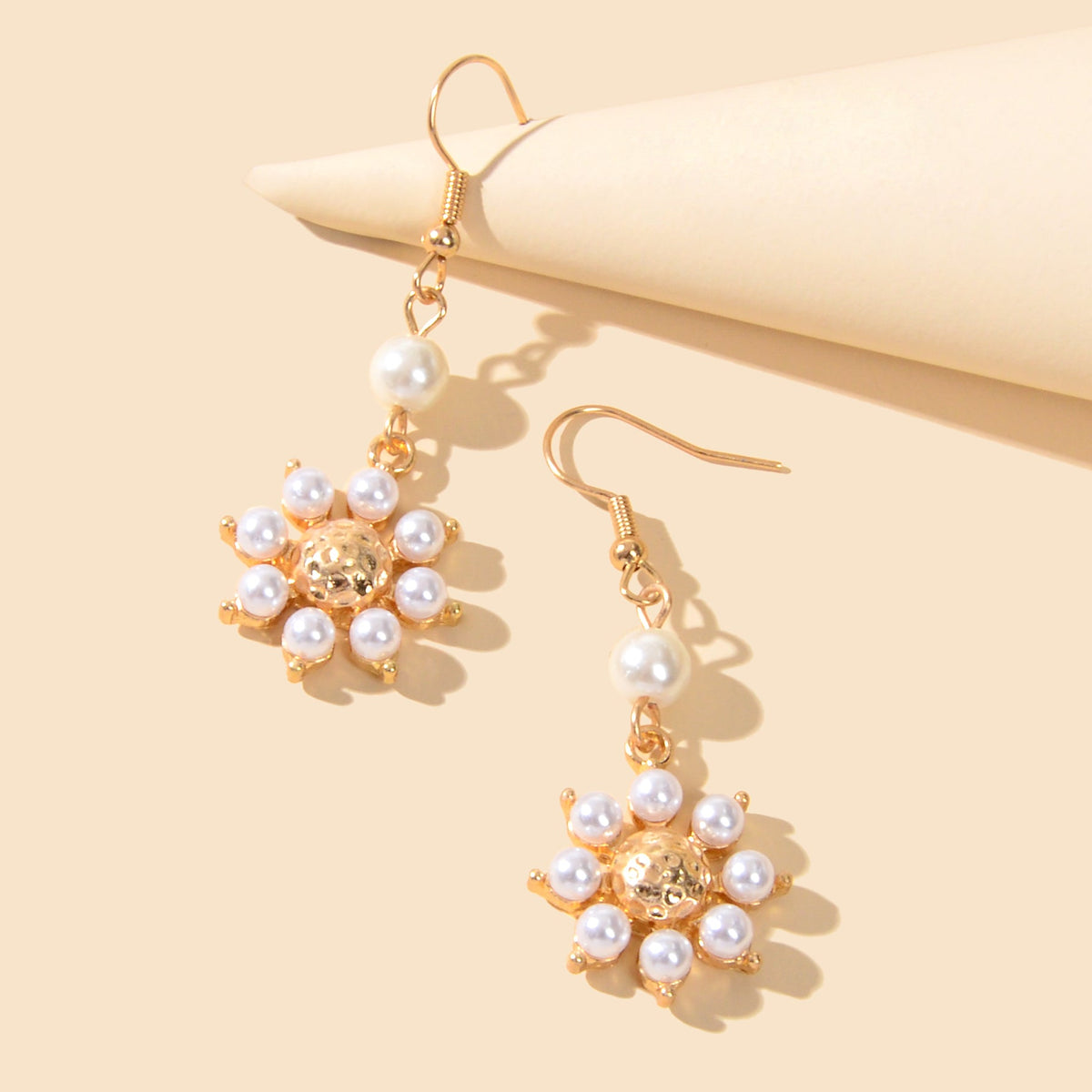 Designer Stylish Bridal Jewellery Pearl Flower Elements Hook Gift Women Earrings