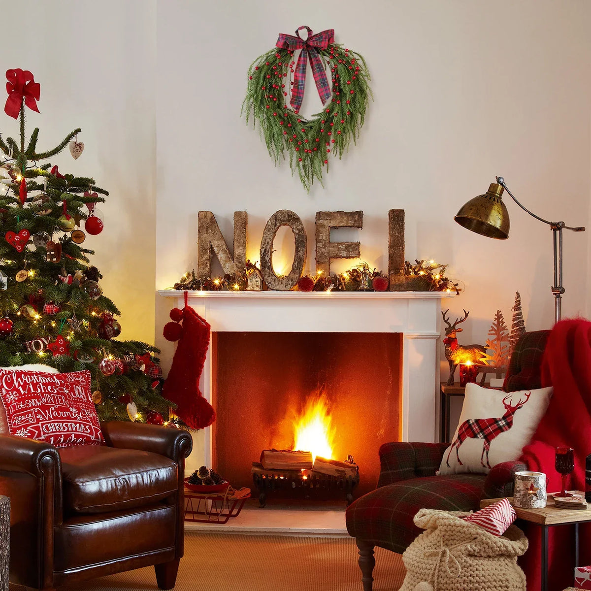 Christmas Wreath Decoration - Occasions > Christmas > Christmas Wreaths & Garlands at Dealshubindia