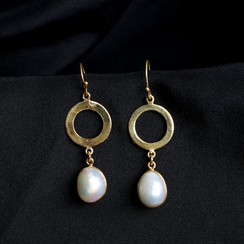 Radiant Pearl Drop Earrings