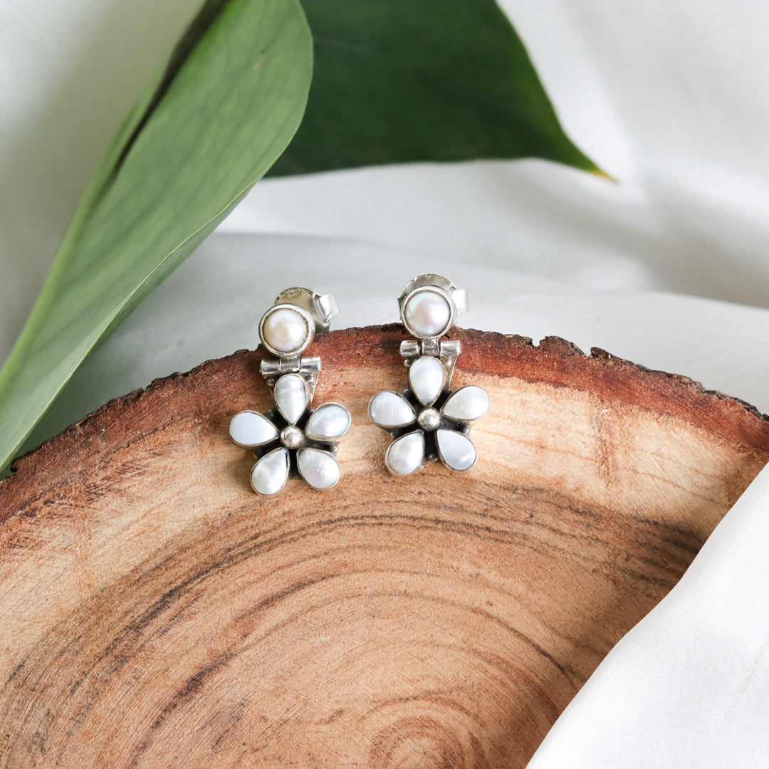 Floral Pearl Earrings