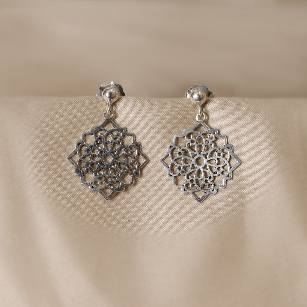 EARRINGS - Earrings at Dealshubindia