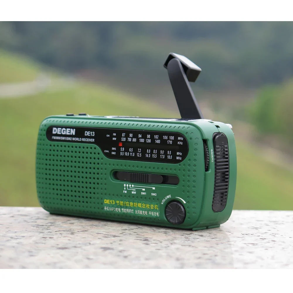 Emergency Solar Radio with Flashlight Green - Radios at Dealshubindia