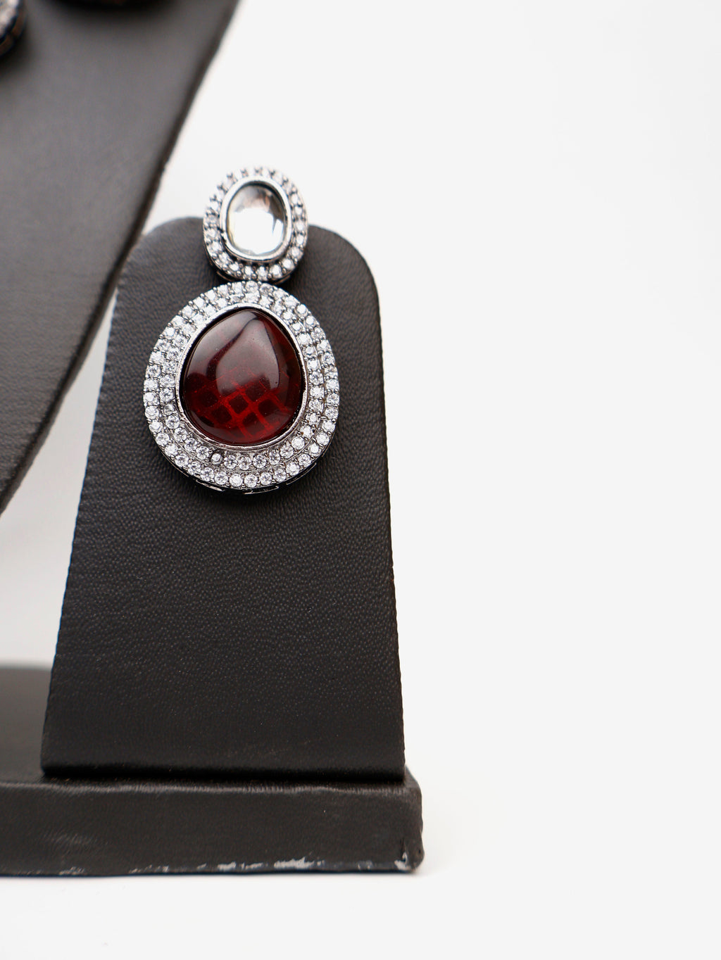 Pyrope Garnet Stone Reverse AD High Quality Necklace Set - Fashion Jewelry at Dealshubindia