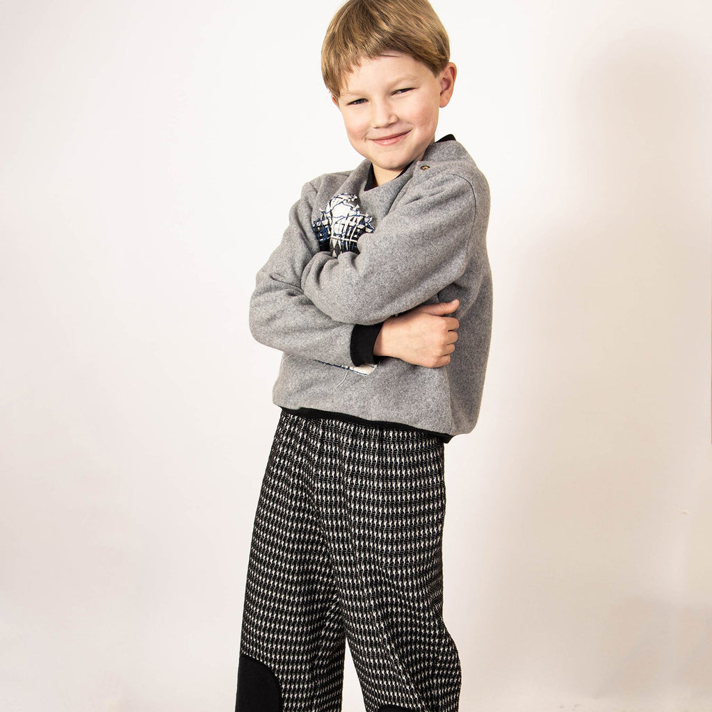 Kids pied de poule pants with black knee patches, relaxed fit legs