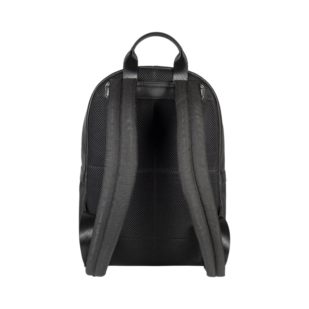 RB2001A | Netbook/Tablet Carrier Backpack in Nylon/Vera Leather, with light grain. Zipper closure and adjustable shoulder straps - Black color - Dimensions: 27 x 38 x 14 cm. Packaging: Non-Woven Fabric Bag - Bag at Dealshubindia