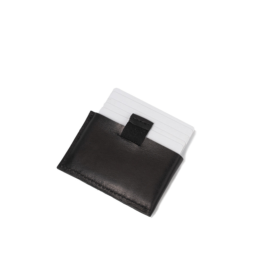 Leather Wallet for AirTag - The Minimalist 3.0 - AirTag Card Holder at Dealshubindia