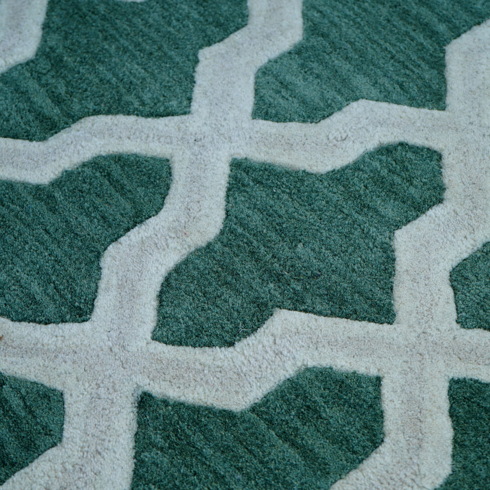 Hand Tufted Rug | Teal & White | Wool | Chikoon by Rugfine