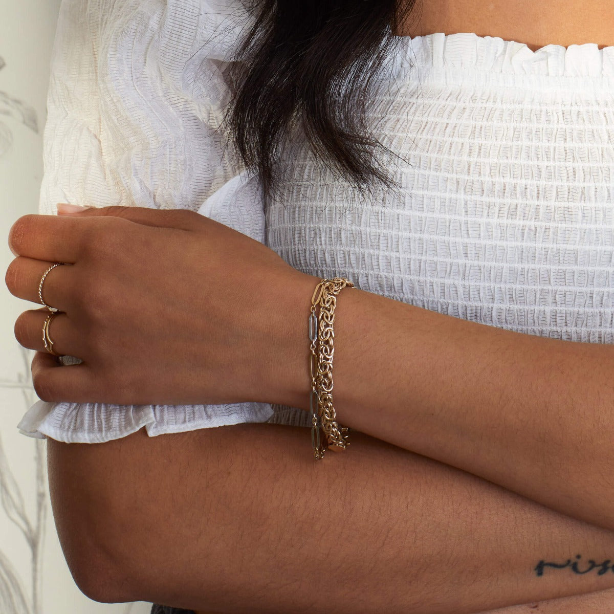 Elements Gold Elongated Link Bracelet-3