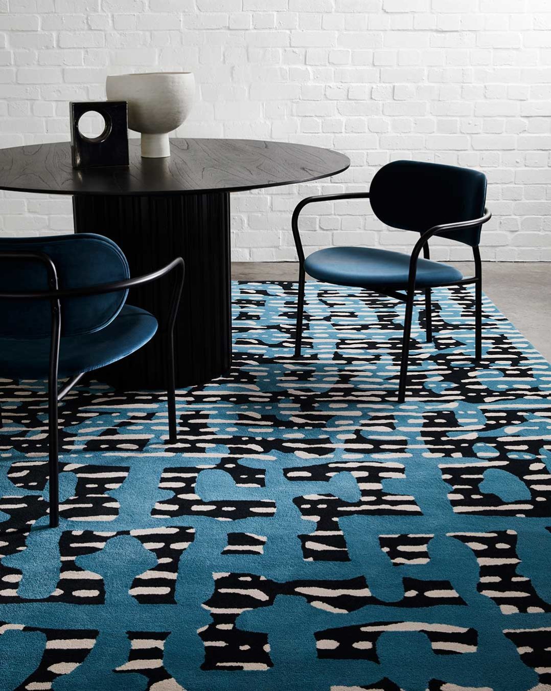 Hand Tufted Rug | Teal, Black & Ivory | Wool | Flowell by Rugfine