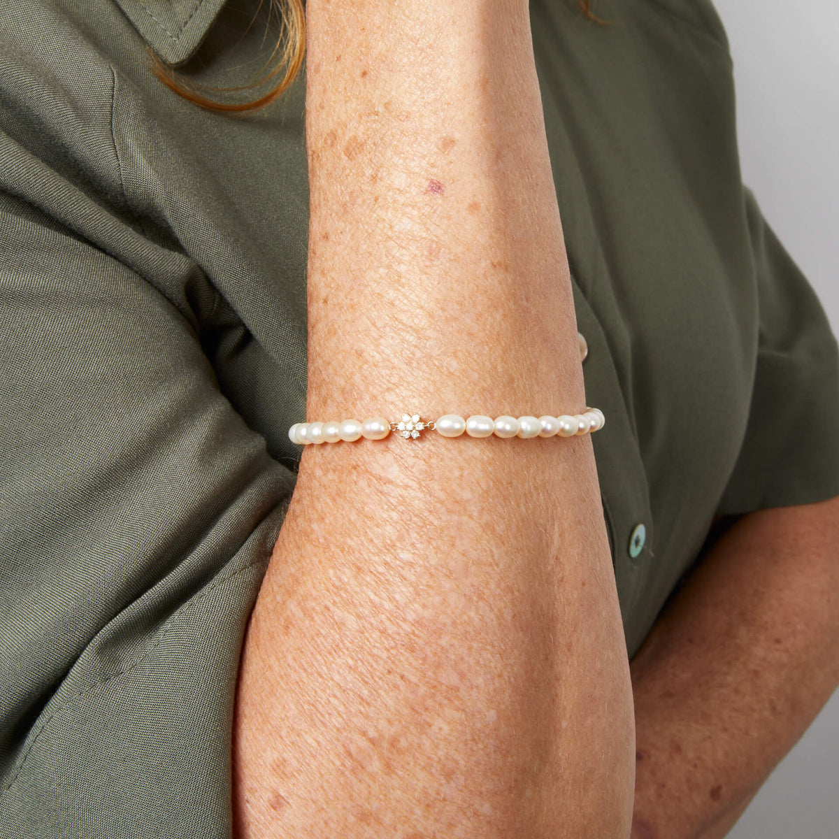 Elements Gold Seed Pearl and Flower Bracelet-1