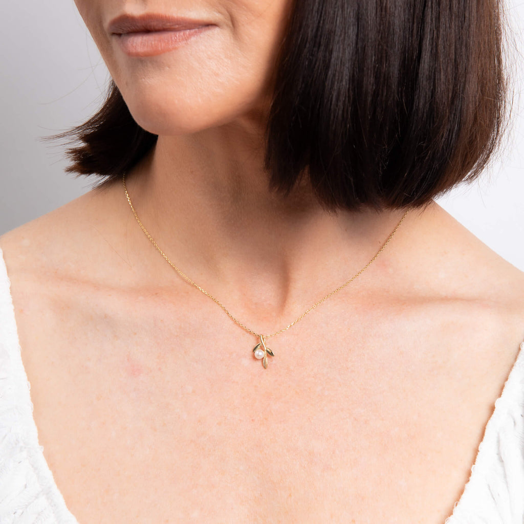 Elements Gold Willow Necklace-1