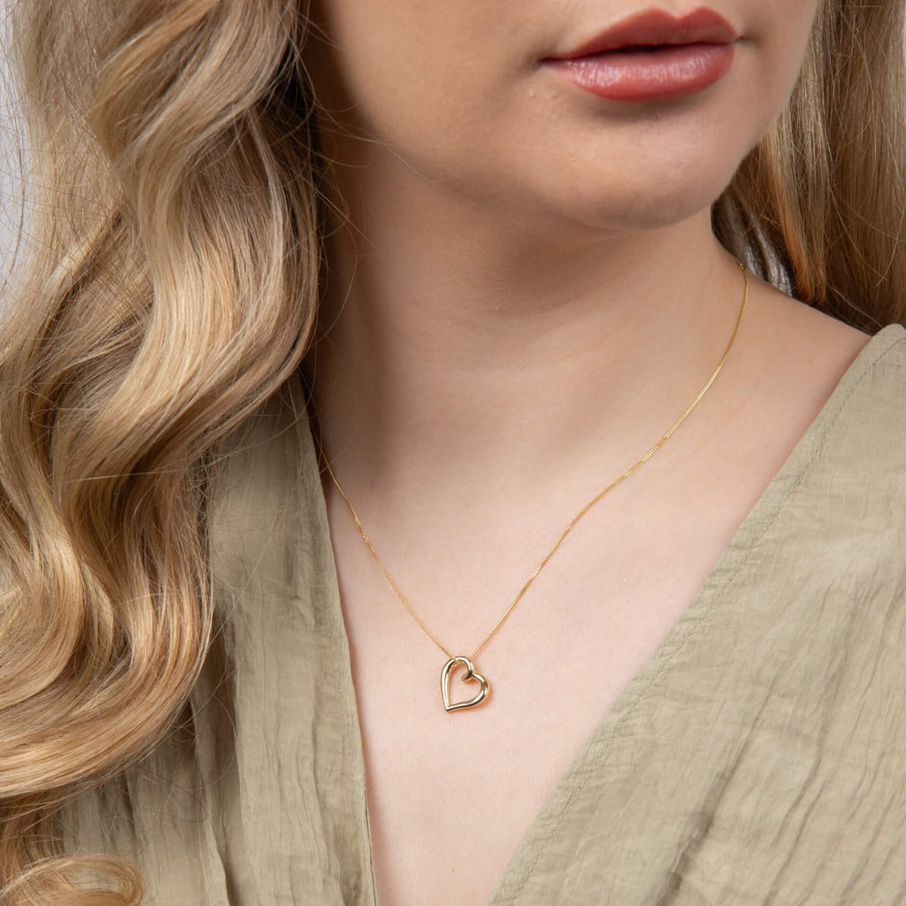 Elements Gold Organic Heart Pendant-4