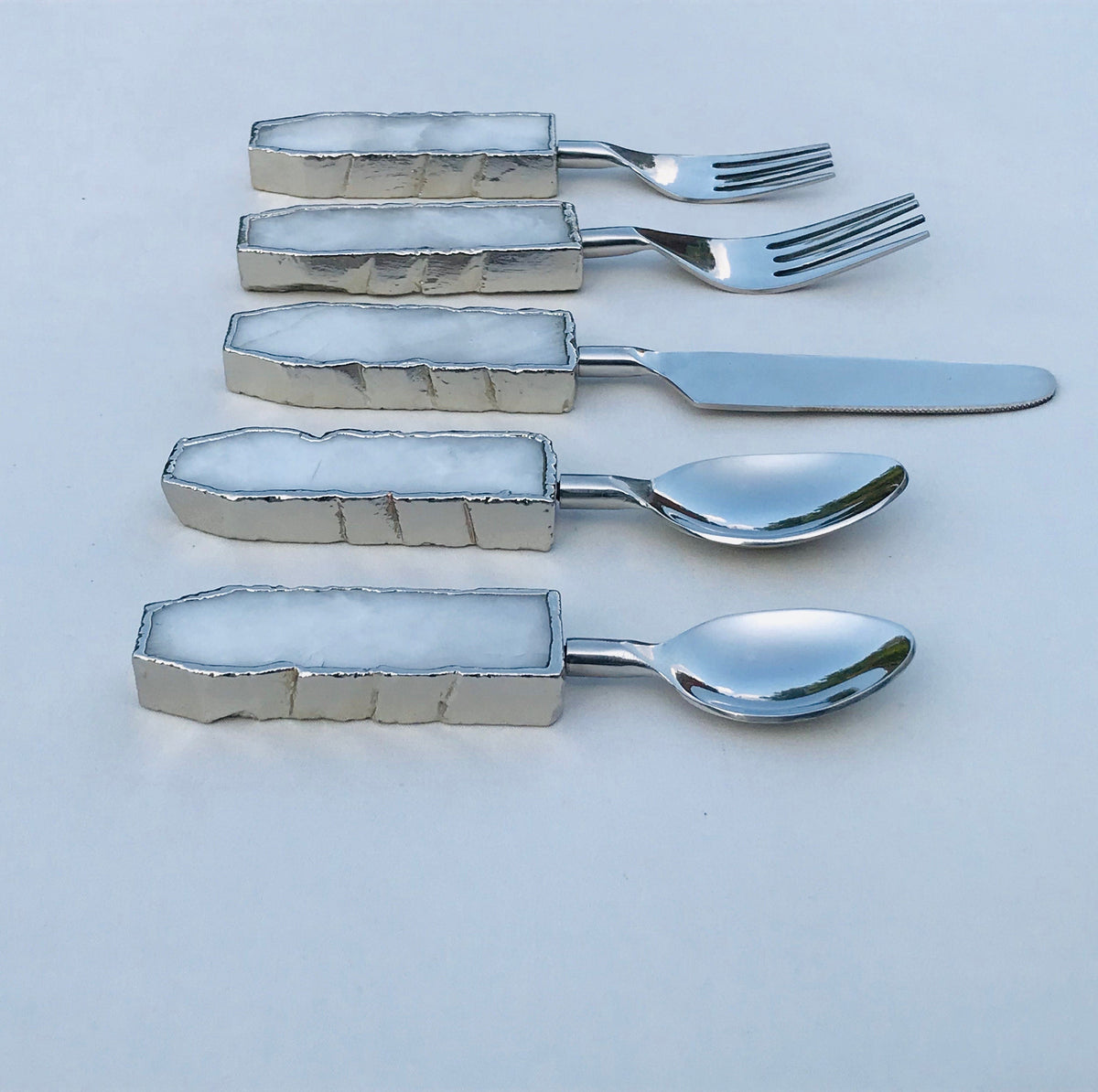 Set of 5 Pieces White Agate Cutlery - Forks/Spoons/Knife