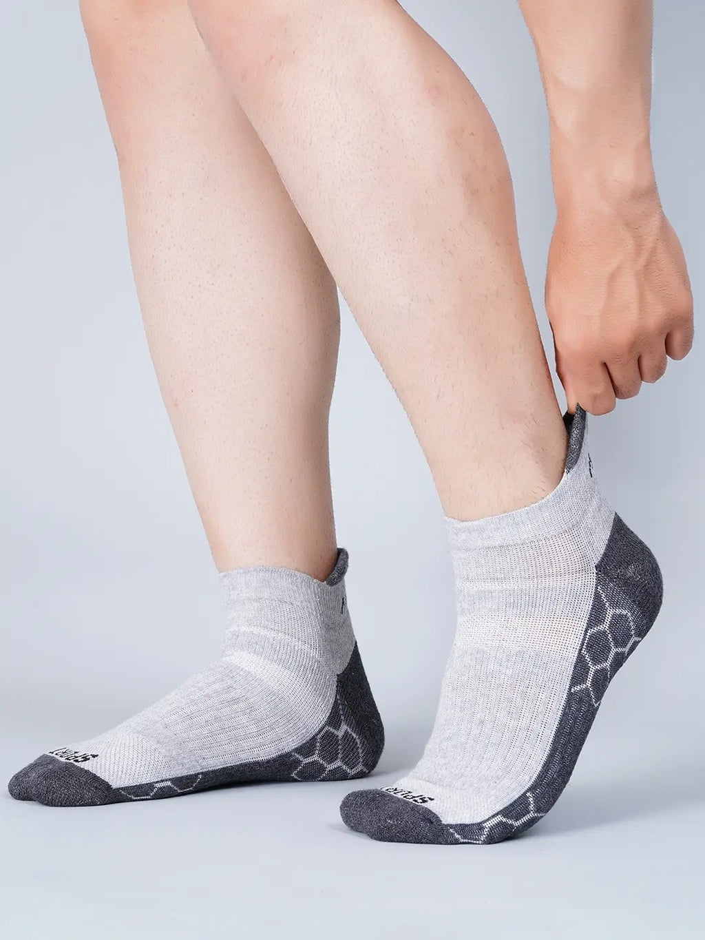 active compression Sports socks for gym, running, hiking and workouts best quality 1