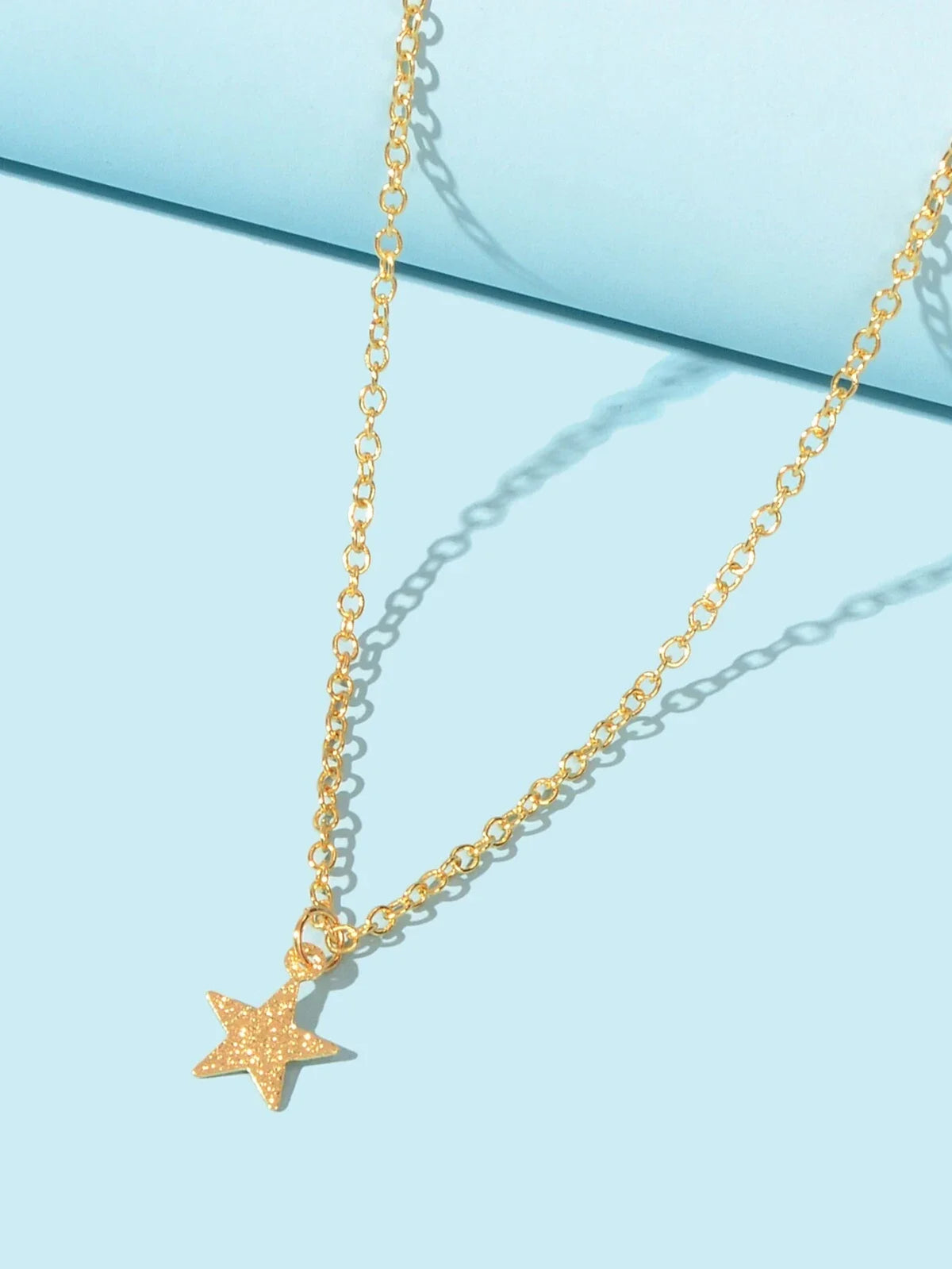 Female Jewellery Gold Chain Lightweight Star Pendant Minimalist Necklace Collar