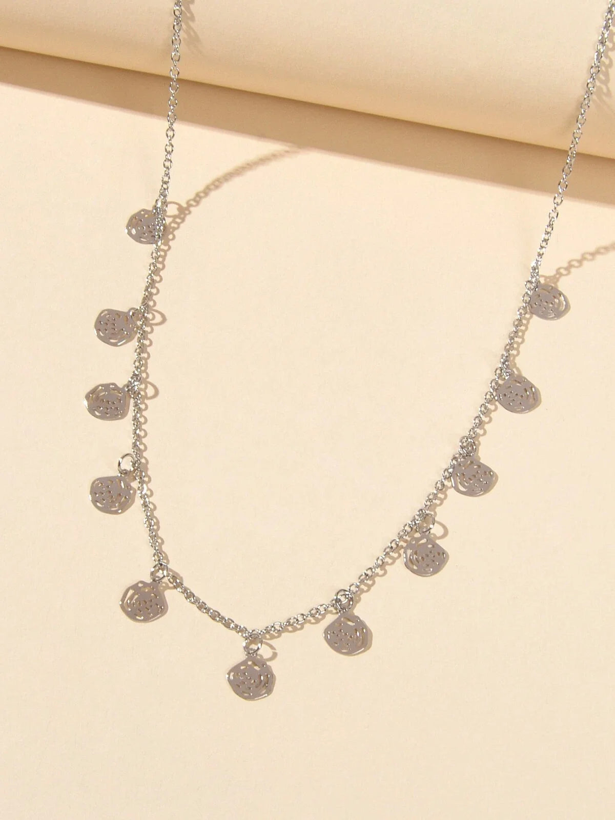 Minimalist Gold Silver Rose Flower Charm Necklace Disc Pendant Jewellery Collar